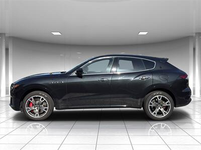 2023 Maserati Levante Modena  ONE OWNER - Photo 2 - Boca Raton, FL 33431