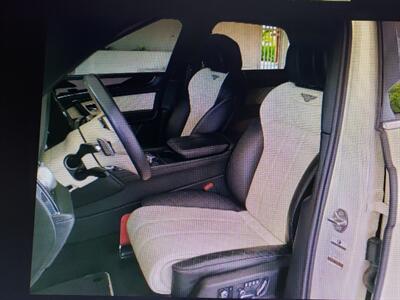 2019 Bentley Bentayga V8   - Photo 14 - Boca Raton, FL 33431