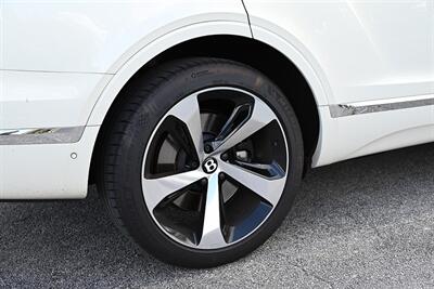 2019 Bentley Bentayga V8   - Photo 40 - Boca Raton, FL 33431