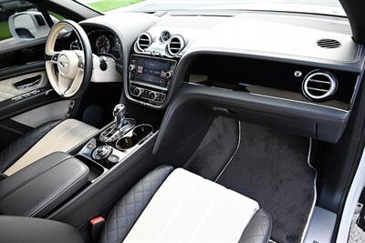 2019 Bentley Bentayga V8   - Photo 7 - Boca Raton, FL 33431