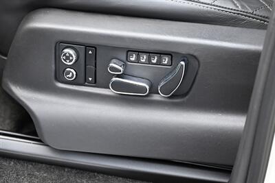 2019 Bentley Bentayga V8   - Photo 24 - Boca Raton, FL 33431