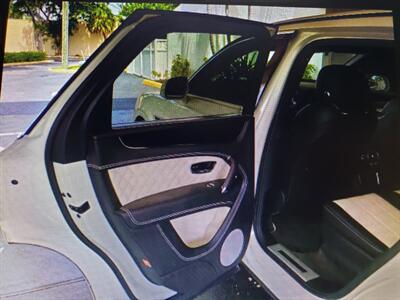 2019 Bentley Bentayga V8   - Photo 12 - Boca Raton, FL 33431