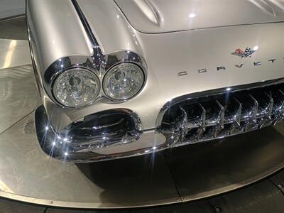 1961 Chevrolet Corvette convertible  Restomod - Photo 11 - Boca Raton, FL 33431