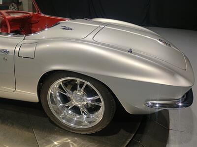 1961 Chevrolet Corvette convertible  Restomod - Photo 15 - Boca Raton, FL 33431