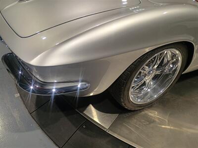 1961 Chevrolet Corvette convertible  Restomod - Photo 21 - Boca Raton, FL 33431