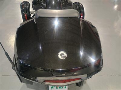 2017 Cam AM Spyder F3 Limited ONE OWNER - Photo 5 - Boca Raton, FL 33431