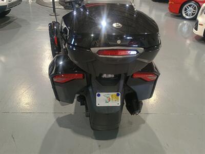 2017 Cam AM Spyder F3 Limited ONE OWNER - Photo 4 - Boca Raton, FL 33431