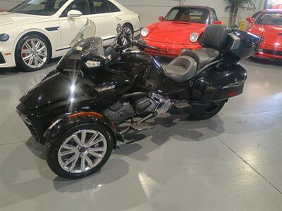 2017 Cam AM Spyder F3 Limited ONE OWNER - Photo 2 - Boca Raton, FL 33431