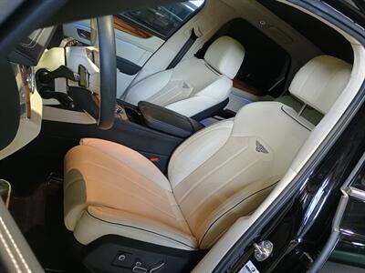 2023 Bentley Bentayga V8   - Photo 14 - Boca Raton, FL 33431