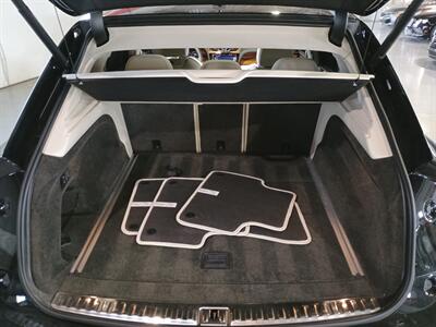 2023 Bentley Bentayga V8   - Photo 48 - Boca Raton, FL 33431