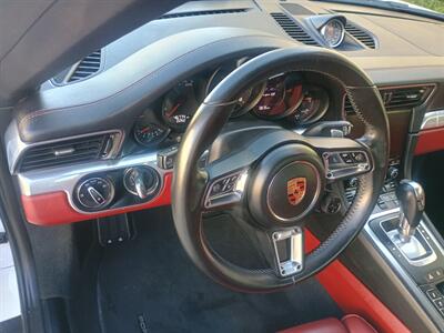 2018 Porsche 911 Targa 4S  ONE OWNER - Photo 17 - Boca Raton, FL 33431