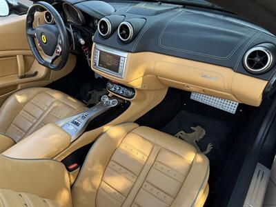 2013 Ferrari California   - Photo 21 - Boca Raton, FL 33431
