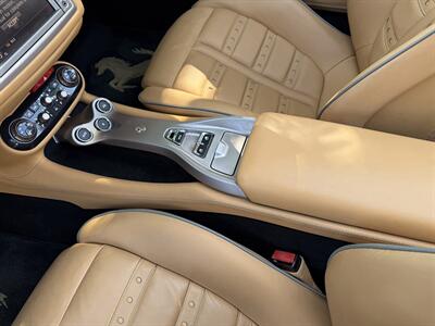 2013 Ferrari California   - Photo 33 - Boca Raton, FL 33431