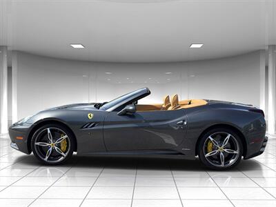 2013 Ferrari California   - Photo 2 - Boca Raton, FL 33431