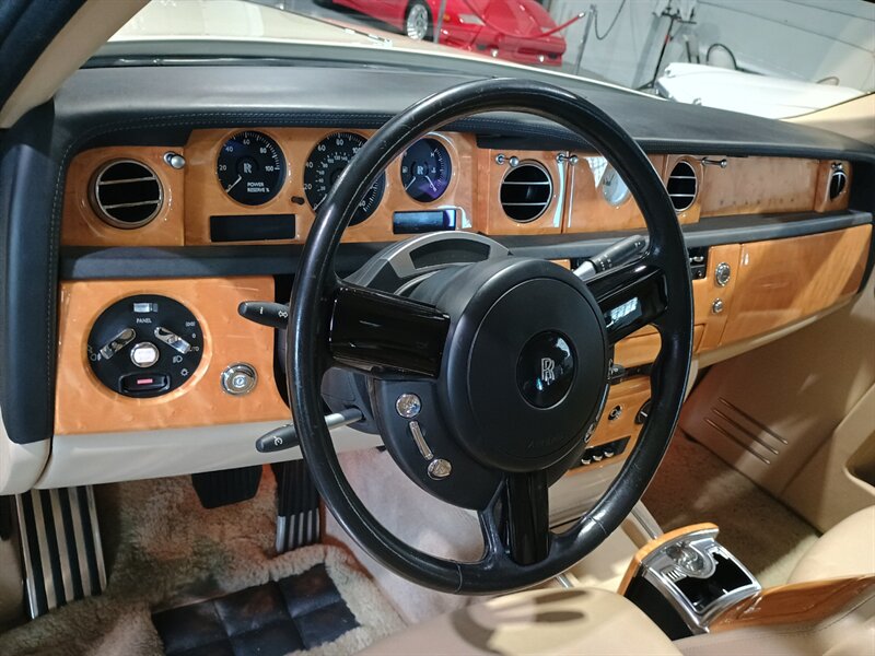2006 Rolls-Royce Phantom 33