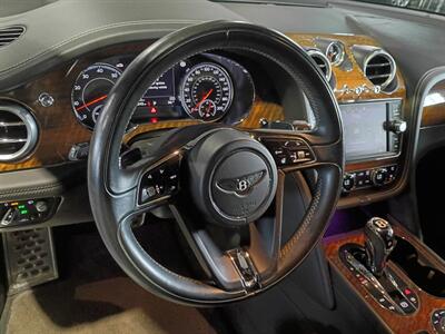 2018 Bentley Bentayga SIGNATURE  Edition   - Photo 17 - Boca Raton, FL 33431