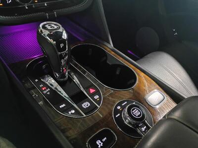 2018 Bentley Bentayga SIGNATURE  Edition   - Photo 26 - Boca Raton, FL 33431