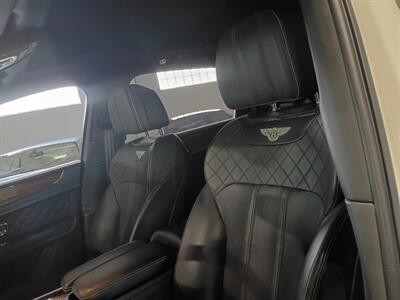 2018 Bentley Bentayga SIGNATURE  Edition   - Photo 15 - Boca Raton, FL 33431