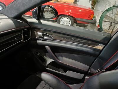 2015 Porsche Panamera GTS   - Photo 27 - Boca Raton, FL 33431