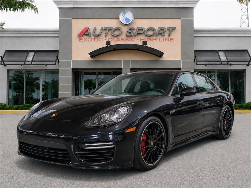 2015 Porsche Panamera GTS  