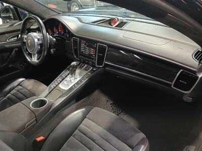 2015 Porsche Panamera GTS   - Photo 41 - Boca Raton, FL 33431