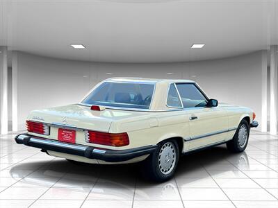 1987 Mercedes-Benz 560SL   - Photo 5 - Boca Raton, FL 33431