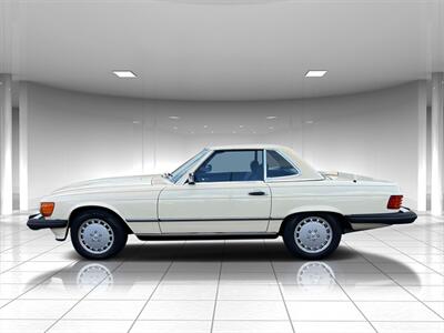 1987 Mercedes-Benz 560SL   - Photo 2 - Boca Raton, FL 33431