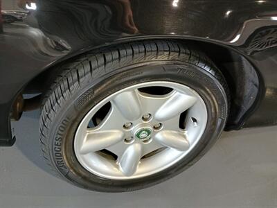1997 Jaguar XK8   - Photo 55 - Boca Raton, FL 33431
