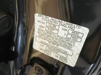 1997 Jaguar XK8   - Photo 57 - Boca Raton, FL 33431