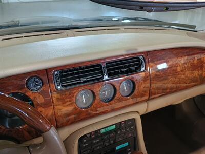1997 Jaguar XK8   - Photo 21 - Boca Raton, FL 33431