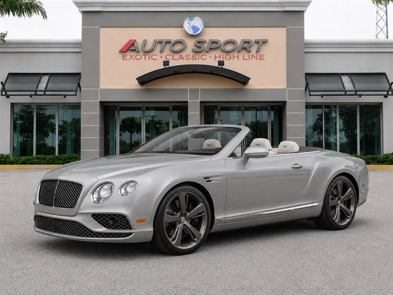 2016 Bentley Continental GT Convertible Speed's photo