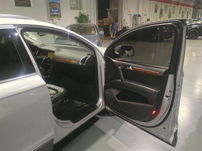 2010 Audi Q7 3.6 quattro Premium Plus   - Photo 58 - Boca Raton, FL 33431