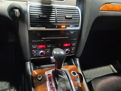 2010 Audi Q7 3.6 quattro Premium Plus   - Photo 35 - Boca Raton, FL 33431