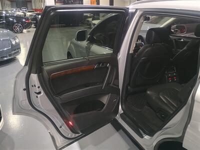 2010 Audi Q7 3.6 quattro Premium Plus   - Photo 38 - Boca Raton, FL 33431