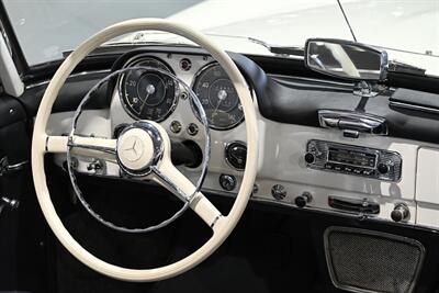 1961 Mercedes-Benz 190SL   - Photo 21 - Boca Raton, FL 33431