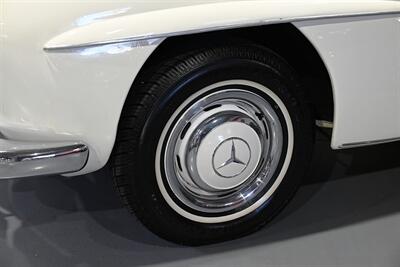 1961 Mercedes-Benz 190SL   - Photo 11 - Boca Raton, FL 33431