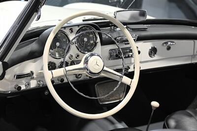 1961 Mercedes-Benz 190SL   - Photo 30 - Boca Raton, FL 33431