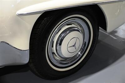 1961 Mercedes-Benz 190SL   - Photo 12 - Boca Raton, FL 33431