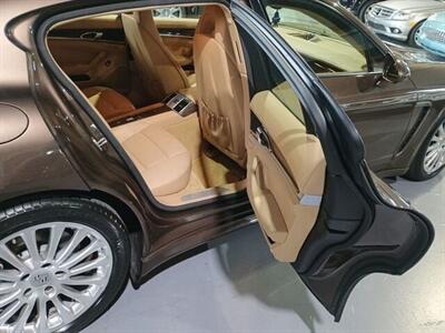2014 Porsche Panamera   - Photo 12 - Boca Raton, FL 33431