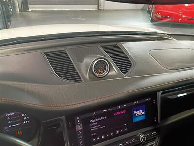 2021 Porsche Macan - Photo 23 - Boca Raton, FL 33431