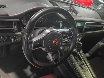 2021 Porsche Macan - Photo 19 - Boca Raton, FL 33431