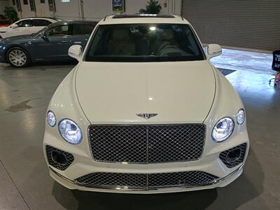 2023 Bentley Bentayga V8 Azure - Photo 9 - Boca Raton, FL 33431