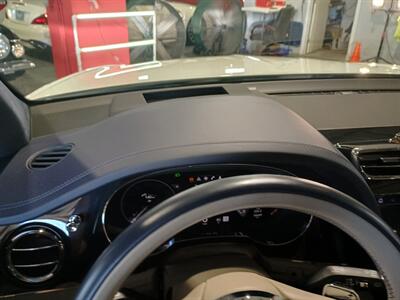 2023 Bentley Bentayga V8 Azure - Photo 22 - Boca Raton, FL 33431