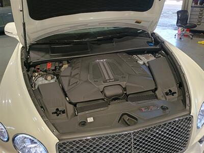 2023 Bentley Bentayga V8 Azure - Photo 47 - Boca Raton, FL 33431