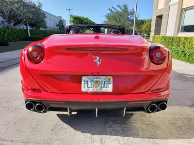 2016 Ferrari California T   - Photo 19 - Boca Raton, FL 33431