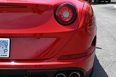 2016 Ferrari California T   - Photo 21 - Boca Raton, FL 33431