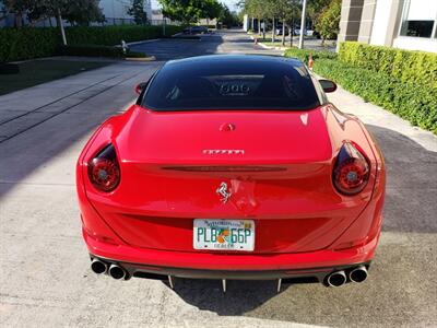 2016 Ferrari California T   - Photo 26 - Boca Raton, FL 33431