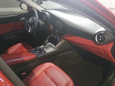 2019 Alfa Romeo Giulia - Photo 34 - Boca Raton, FL 33431