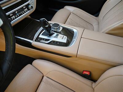 2022 BMW 740i   - Photo 28 - Boca Raton, FL 33431