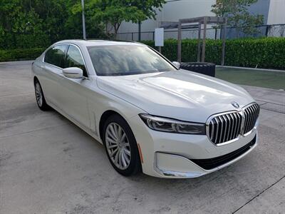 2022 BMW 740i   - Photo 2 - Boca Raton, FL 33431